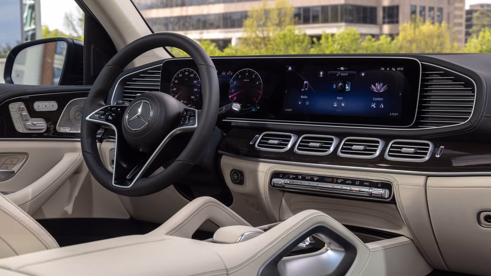 Mercedes-Benz GLE 450 4MATIC 2024 (Nearly New)